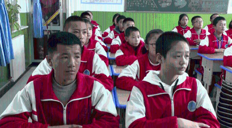 机智问答|网贷逾期还能坐飞机和高铁吗?的专业问题解答